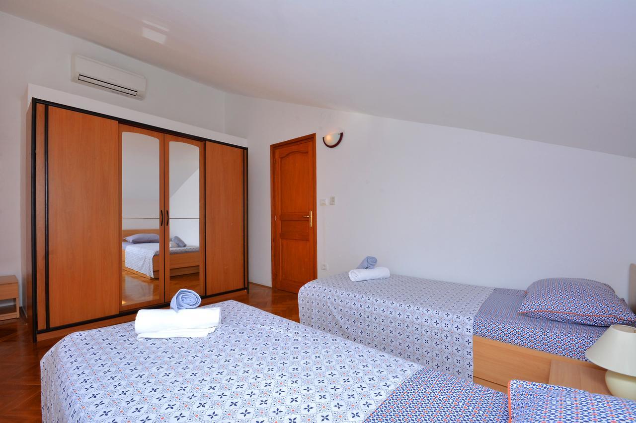 Villa Paris Nečujam Exterior foto